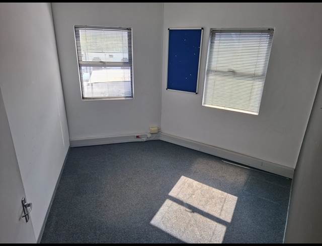 143M² OFFICE TO LET IN SONHEUWEL