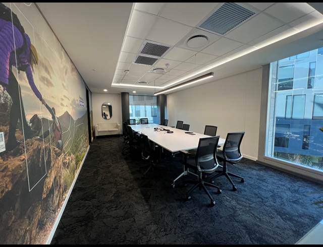 502M² SERVICED OFFICE TO LET IN ROSEBANK