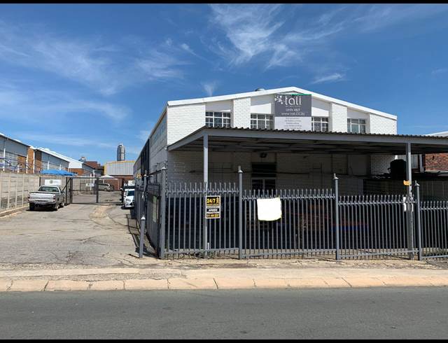 262M² WAREHOUSE TO LET IN WYNBERG