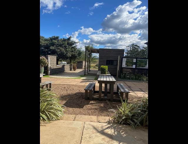 8M² OFFICE TO LET IN BALLITO RURAL