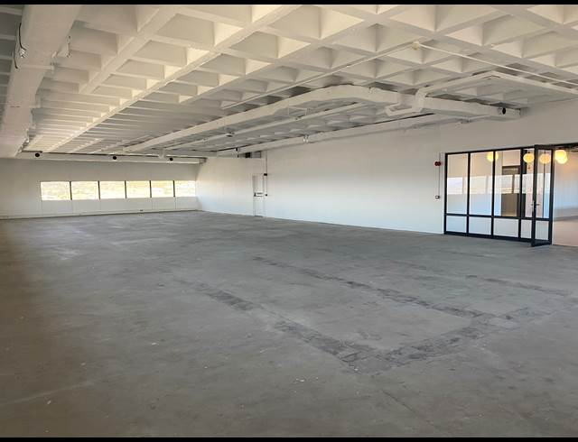 1,912M² OFFICE TO LET IN CAPE TOWN CITY CENTRE