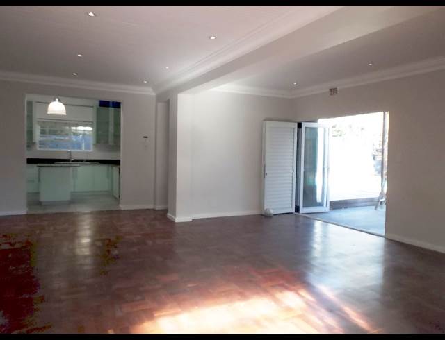 3 bed property to rent in OBSERVATORY