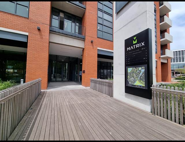 122M² OFFICE RENTED IN CENTURY CITY