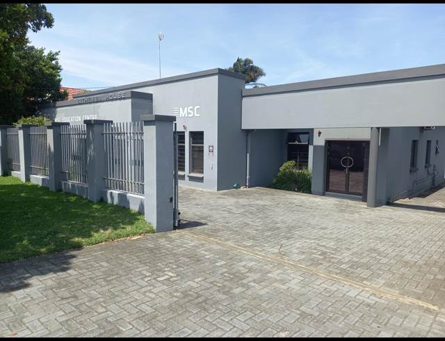206M² OFFICE RENTED IN BEREA