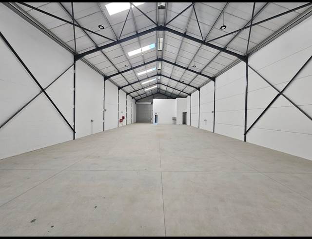 485M² WAREHOUSE TO LET IN FIRGROVE
