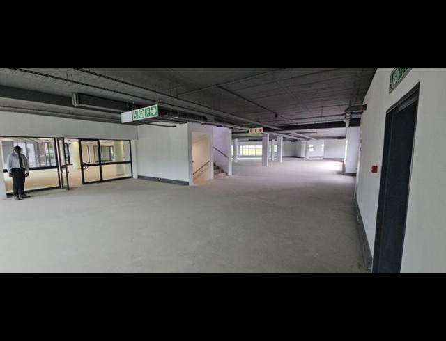 BUSINESS PROPERTY TO RENT IN VORNA VALLEY