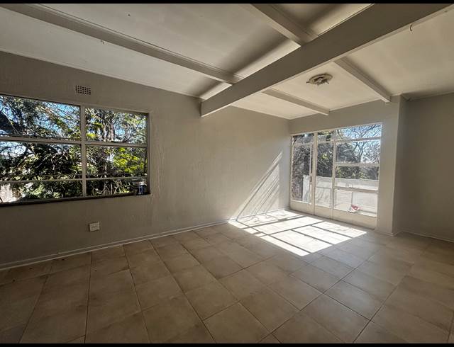 2 BEDROOM APARTMENT TO LET IN WENDYWOOD