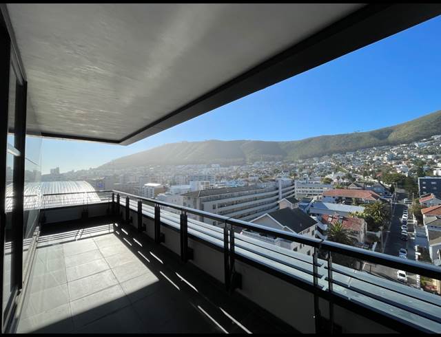 314M² OFFICE TO LET IN SEA POINT