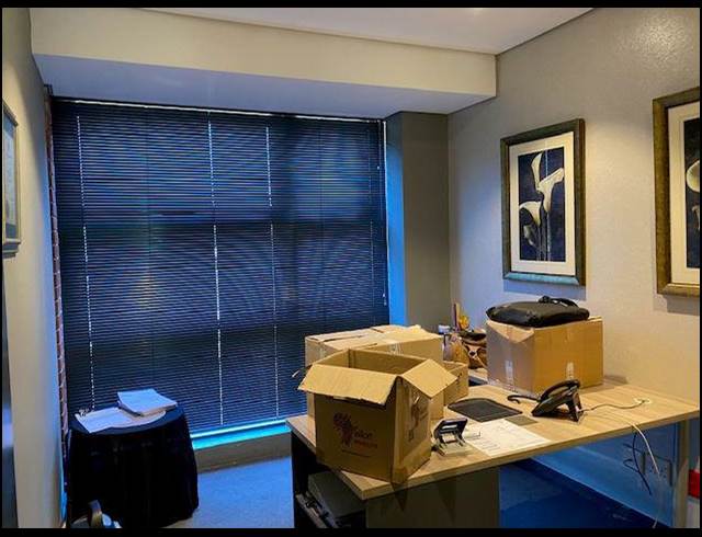 142M² OFFICE TO LET IN CENTURY CITY