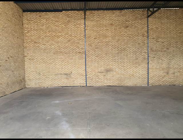 270M² WAREHOUSE TO LET IN TULISA PARK