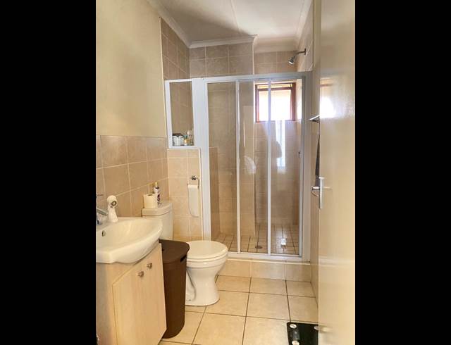 2 BEDROOM APARTMENT RENTED IN RANDPARK RIDGE