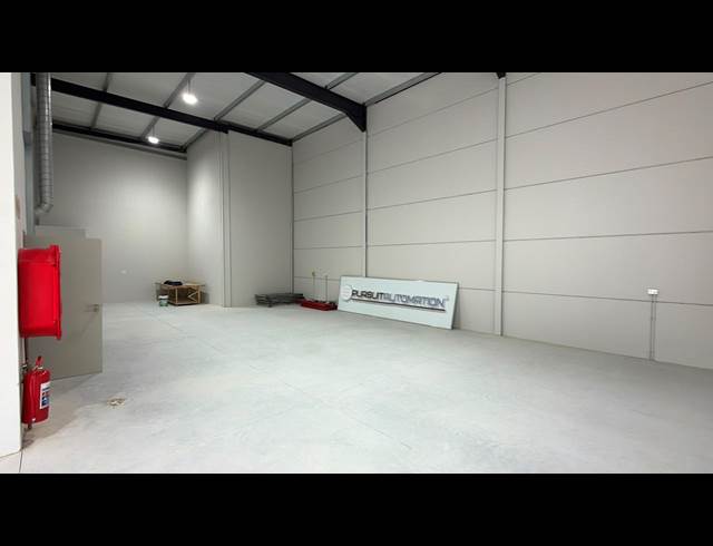 305M² WAREHOUSE TO LET IN STONEWOOD SECURITY ESTATE