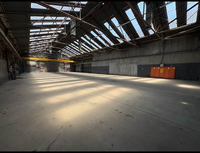 998M² WAREHOUSE TO LET IN GERMISTON CENTRAL
