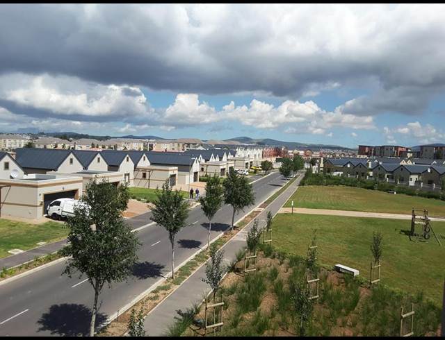 2 BEDROOM PROPERTY TO RENT IN BUHREIN