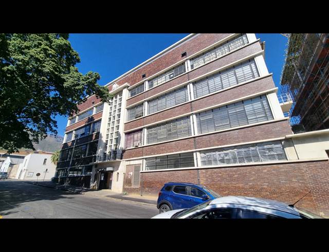 450M² BUSINESS TO LET IN WOODSTOCK
