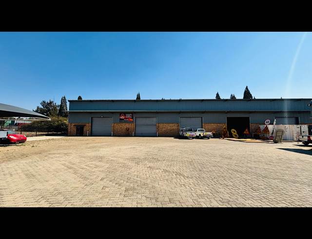 600M² WAREHOUSE TO LET IN KLIPRIVIER