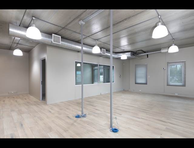125M² OFFICE TO LET IN SOMERSET WEST MALL TRIANGLE