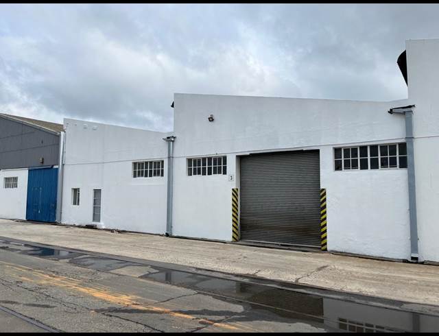 1,440M² WAREHOUSE TO LET IN DAL JOSAFAT