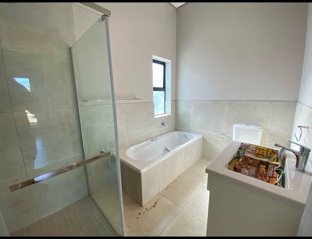 2 BEDROOM HOUSE TO LET IN HEATHERLANDS