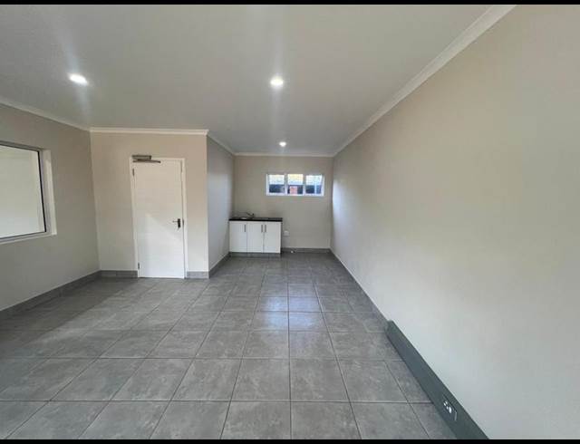 INDUSTRIAL PROPERTY TO RENT IN MKONDENI