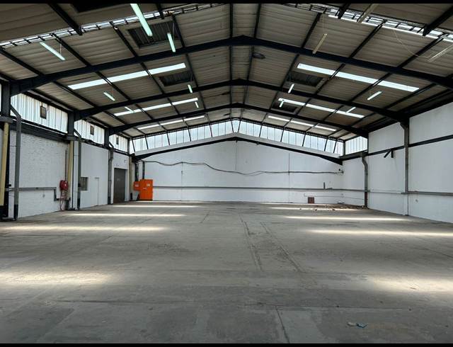 1,146M² WAREHOUSE TO LET IN ANDERBOLT