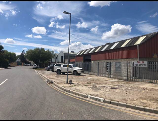 600M² WAREHOUSE TO LET IN BLACKHEATH INDUSTRIAL