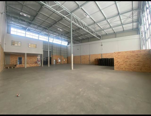 677M² WAREHOUSE TO LET IN LINBRO PARK