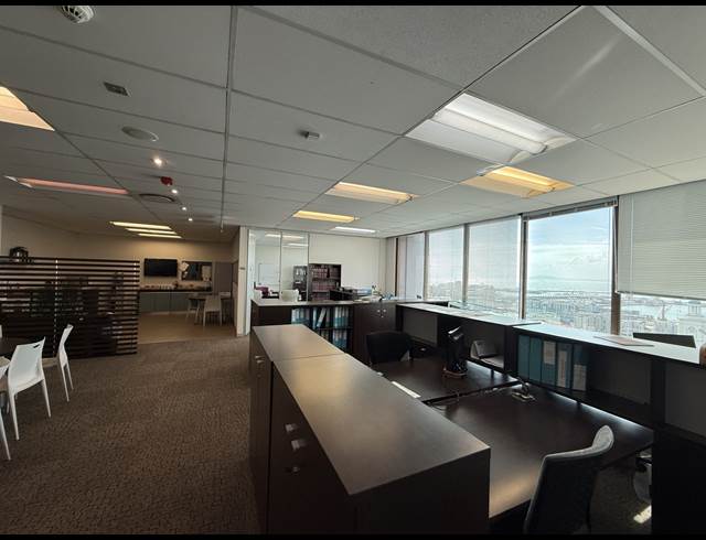 542M² OFFICE TO LET IN CAPE TOWN CITY CENTRE