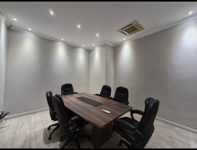 550M² OFFICE TO LET IN ROSEBANK
