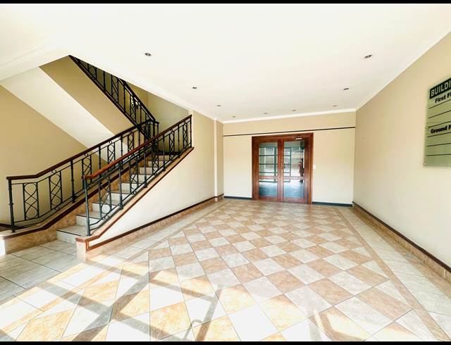 359.73M² OFFICE TO LET IN WOODMEAD