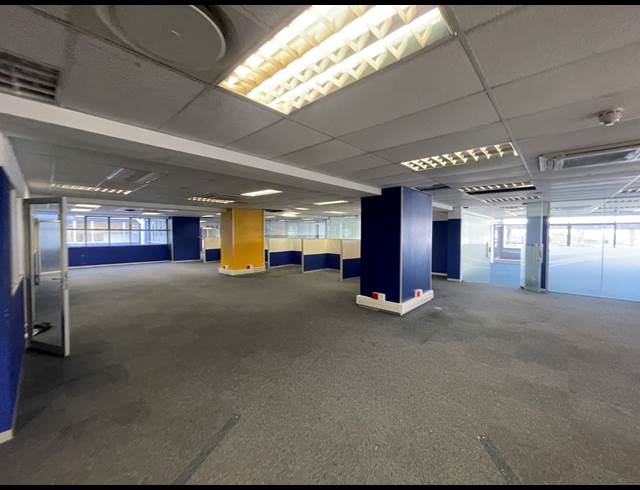2,402M² BUILDING TO LET IN CAPE TOWN CITY CENTRE