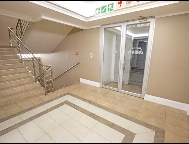 510M² OFFICE TO LET IN FOURWAYS