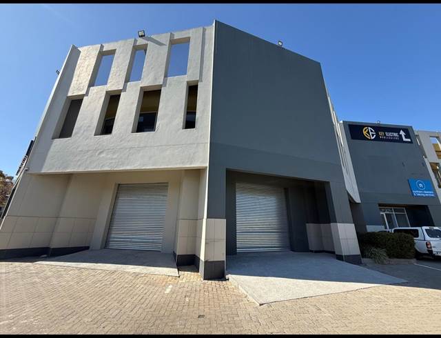 429M² WAREHOUSE TO LET IN HALFWAY HOUSE