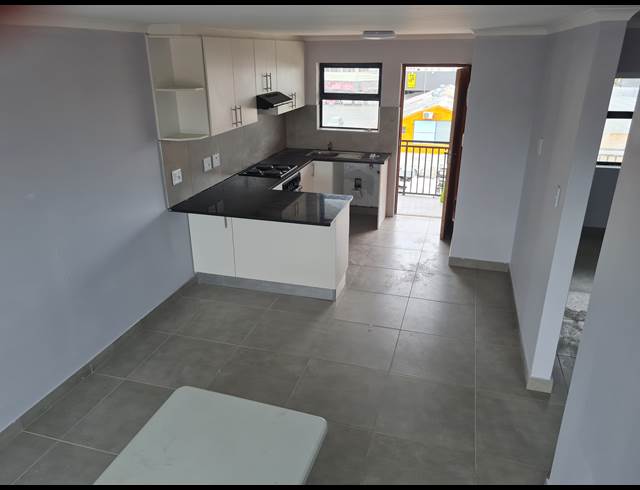 2 bed property to rent in RICHMOND