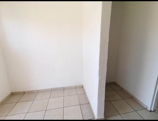 0 BEDROOM PROPERTY TO RENT IN CERES