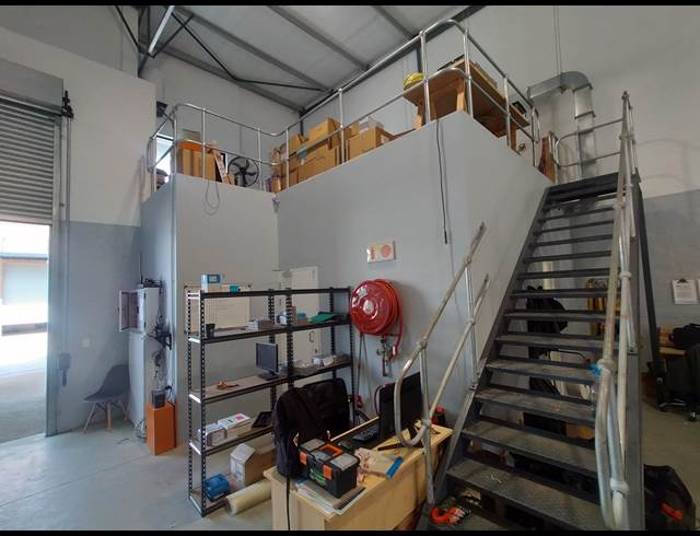 306M² WAREHOUSE RENTED IN KRAAIFONTEIN INDUSTRIA