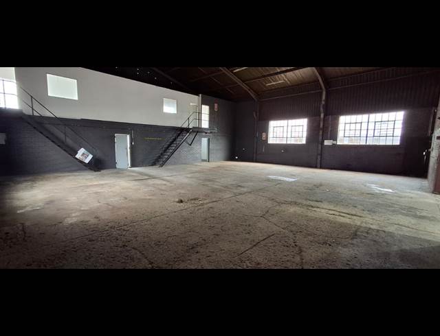 338M² BUSINESS TO LET IN BENONI SOUTH