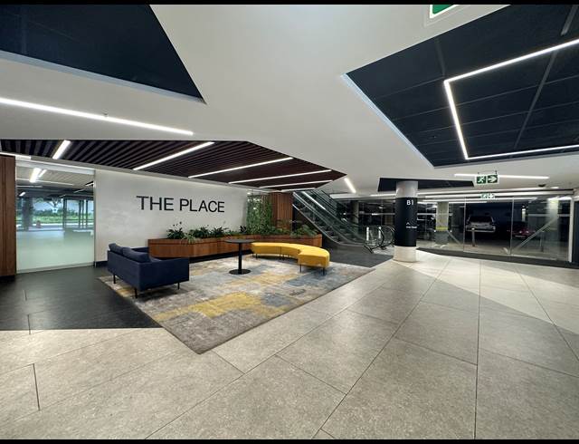 364M² OFFICE TO LET IN SANDTON CENTRAL