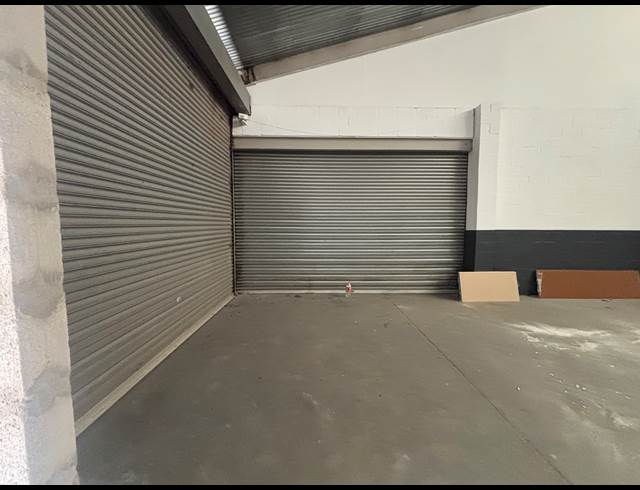357M² WAREHOUSE TO LET IN STIKLAND INDUSTRIAL