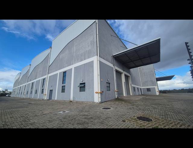 5,846M² WAREHOUSE TO LET IN AIRPORT INDUSTRIA