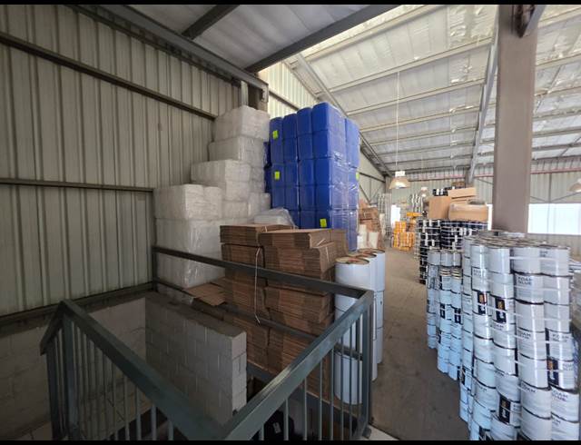 265M² WAREHOUSE TO LET IN STORMILL