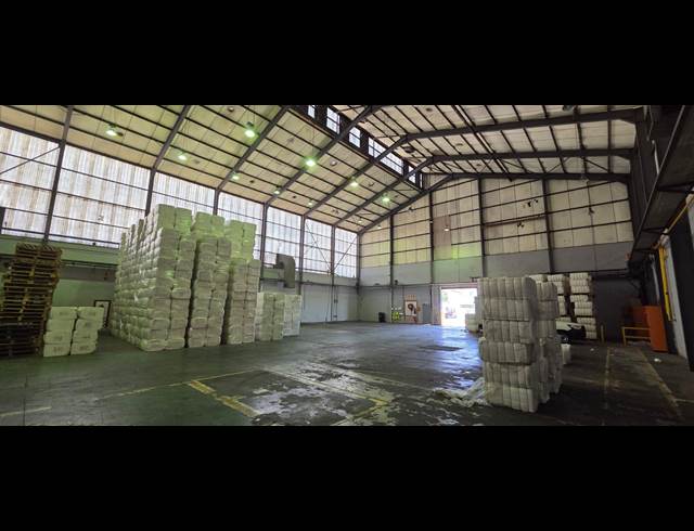1,143M² WAREHOUSE TO LET IN PAARL CENTRAL