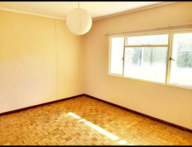 2 bed property to rent in CLAREMONT