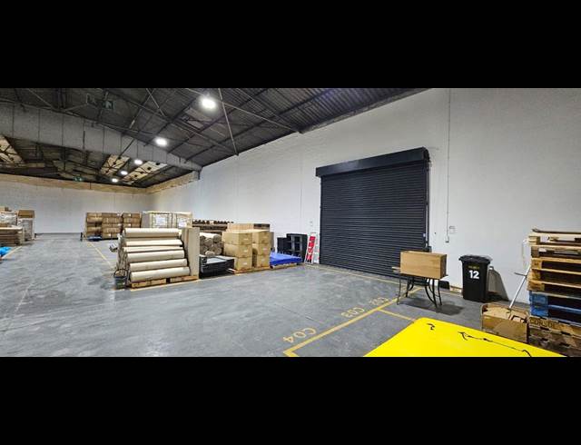 745M² WAREHOUSE TO LET IN PAARL CENTRAL