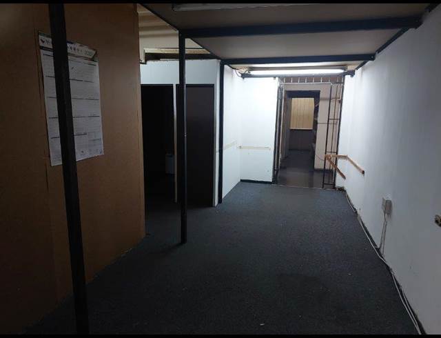 103M² BUILDING TO LET IN PIETERMARITZBURG CENTRAL