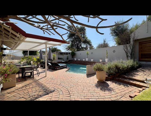 4 BEDROOM HOUSE TO LET IN PARKMORE