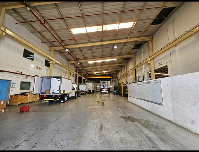6,242M² WAREHOUSE TO LET IN RANDJESPARK