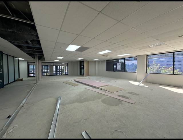 214M² OFFICE TO LET IN SANDTON CENTRAL