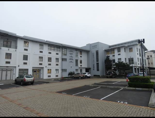 305M² OFFICE TO LET IN SOMERSET WEST MALL TRIANGLE