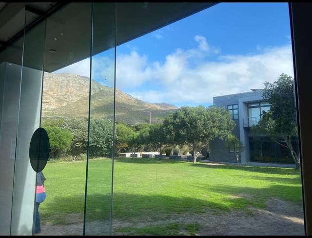 237M² OFFICE TO LET IN WESTLAKE